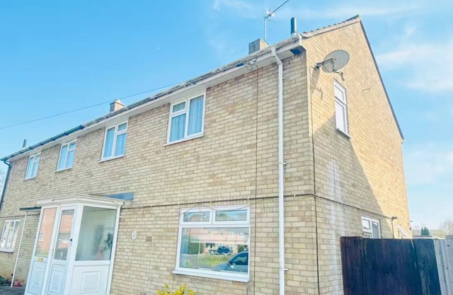 Heartfelt Cambridge Home Quiet and Peaceful