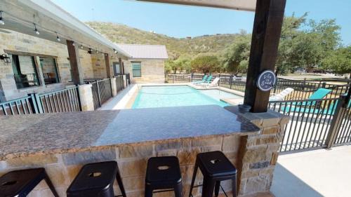 Heartstone Lodge