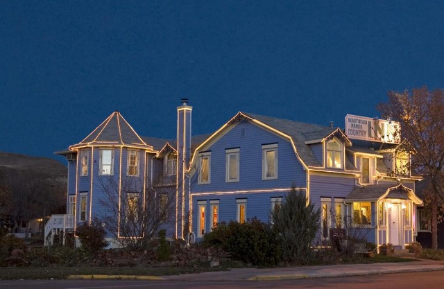 Heartwood Inn