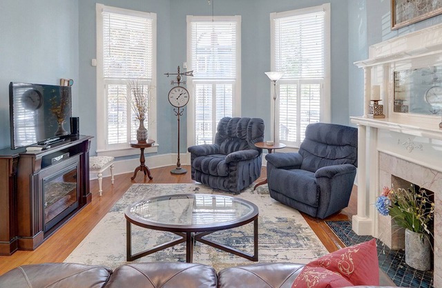 Perfekter Kurzurlaub für 6 | In der Nähe von Forsyth | Ruhige Nachbarschaft