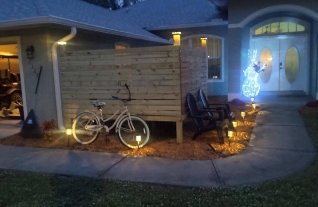 Heated Pool/ Dog Friendly/ X-mas Tree/ Golf Cart.