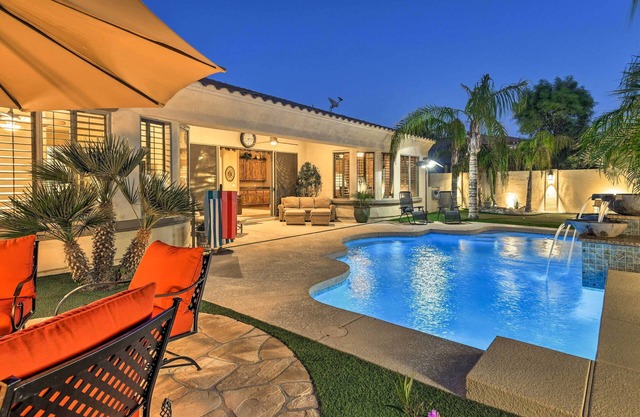 Lux Gilbert Home w / Pvt beheizter Pool + Putting Green!