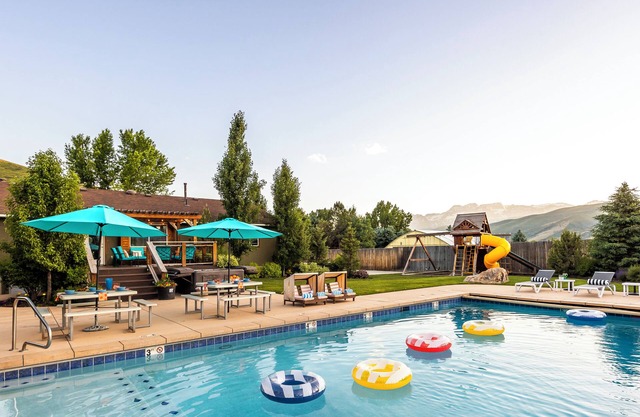 ** Famous Man Cave ** - Privater Pool neben dem Deer Creek Reservoir, Parkplatz für Wohnmobile