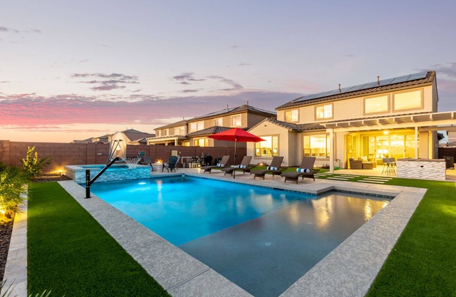 Heated Pool/Spa Home! Lovely Mountain Views, Bliss