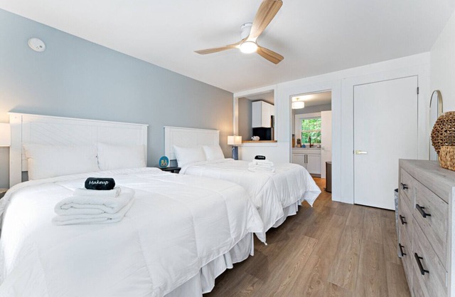 Walk to Beach & Pier | 1BR Suite with Pool & Kitchenette