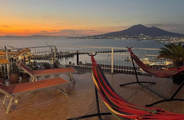 Heavenly views of the Bay between Naples, Sorrento,Positano,Pompeii,Amalfi, Capri