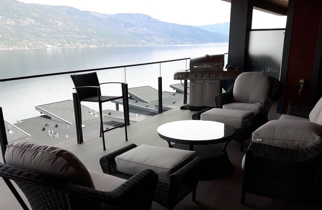 Heaven on the Lake McKinley Beach Kelowna 412