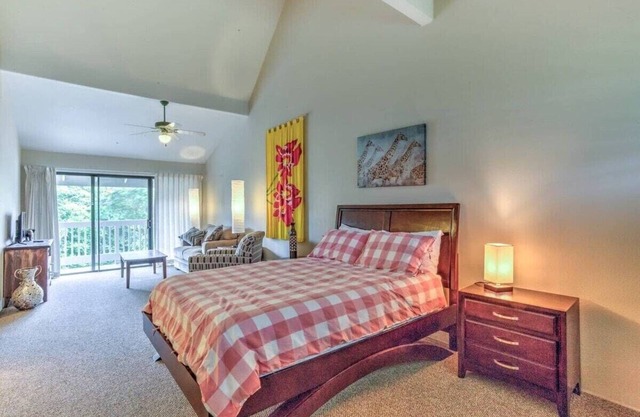 Heavenly Kauai Destinations Hale Moi Side B by Hideaways Beach