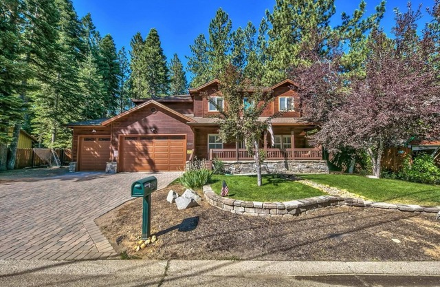 Heavenly Pines Place - Whirlpool, Spiele, großer Garten, in der Nähe des Himmels