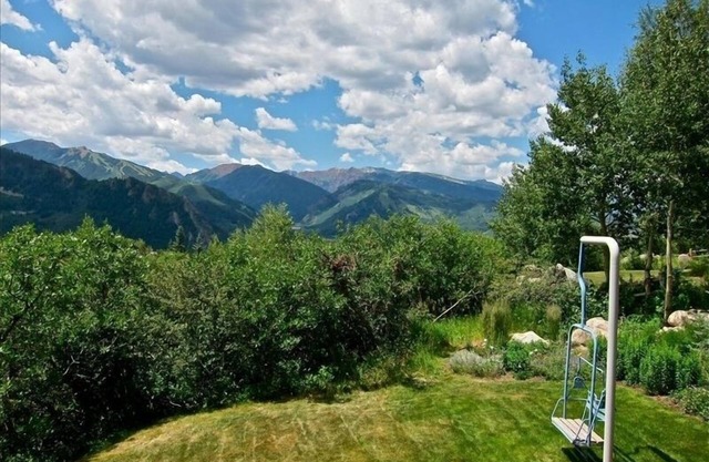 Erstaunlich Luxury Private Home w / Ungehinderten Blick auf Aspen