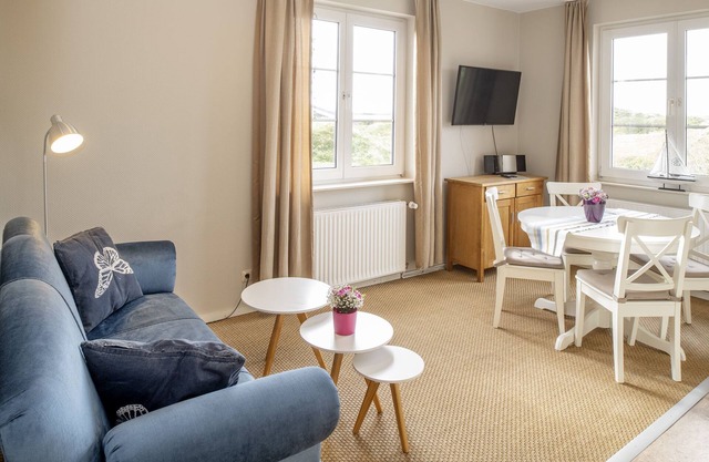 Helle Ferienwohnung auf Langeoog mit Gartennutzung für bis zu vier Personen