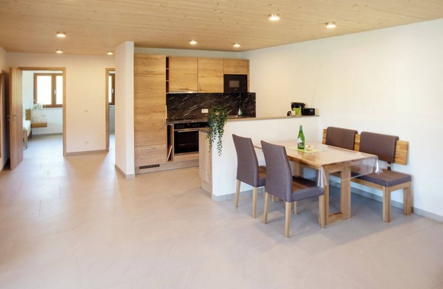 Helle Ferienwohnung (66 qm) mit voll ausgestatteter Küche