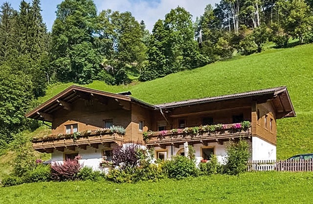 helle Ferienwohnung Muehlbach