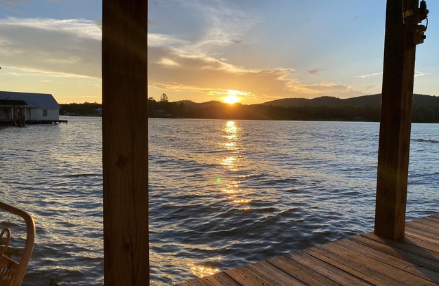 Hello Lake Escape !