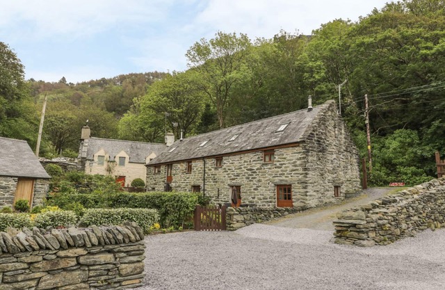 Hendoll Cottage 2, FAIRBOURNE