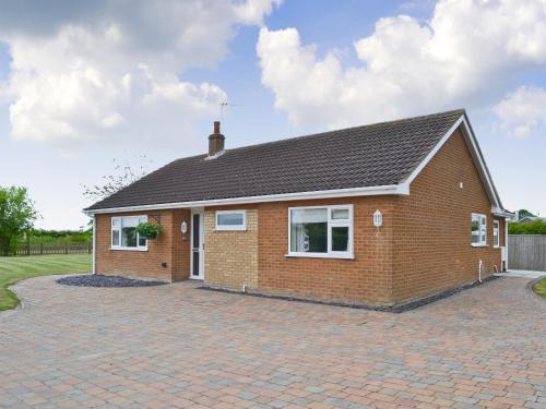 Henry's Bungalow