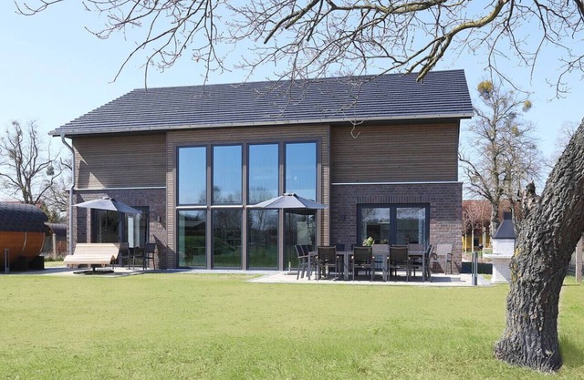 DIE HERBERGE am Müritz Nationalpark, 8 Schlafzimmer, Sauna