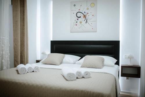 Heritage Apartment