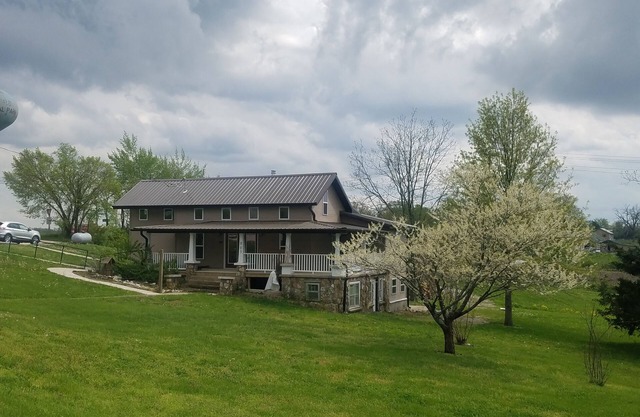 Heritage Guesthouse-peaceful haven at edge of town