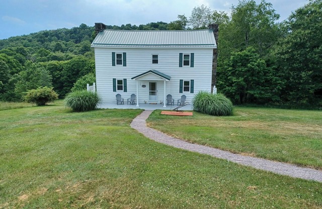 Heritage Homeplace in the Highlands