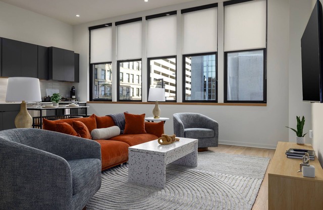 Heritage Loft – Couples/Studio/WiFi/City Views