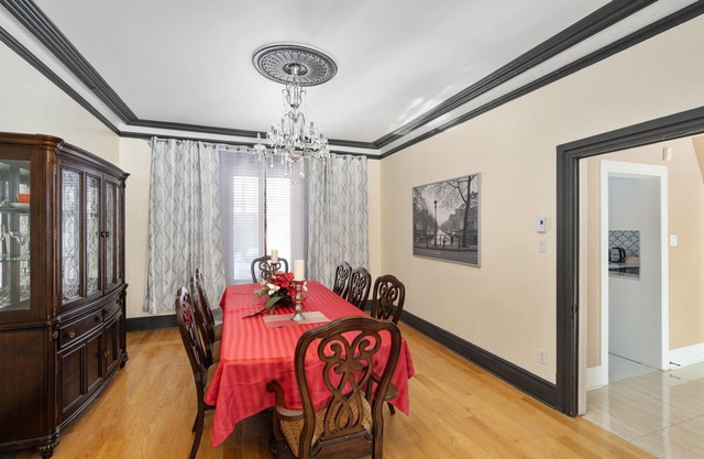 Heritage MTL 🔑 Huge 6Bedroom Waterfront Palace, Free Parking, Airport