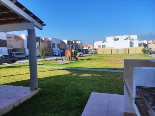 Hermosa casa en Privada