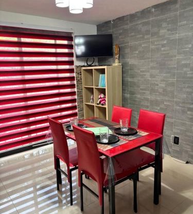 Hermoso departamento remodelado!