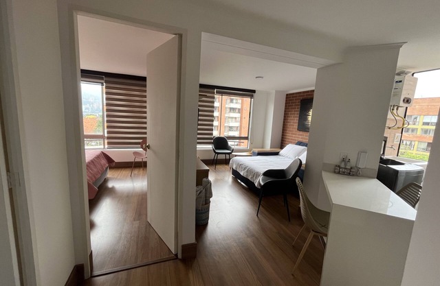 Hermoso y Acogedor Apartamento en la 80