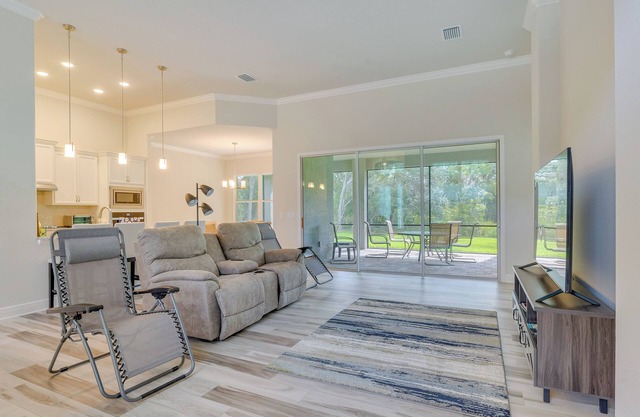 Hernando Home: 12 Mi to Crystal River!