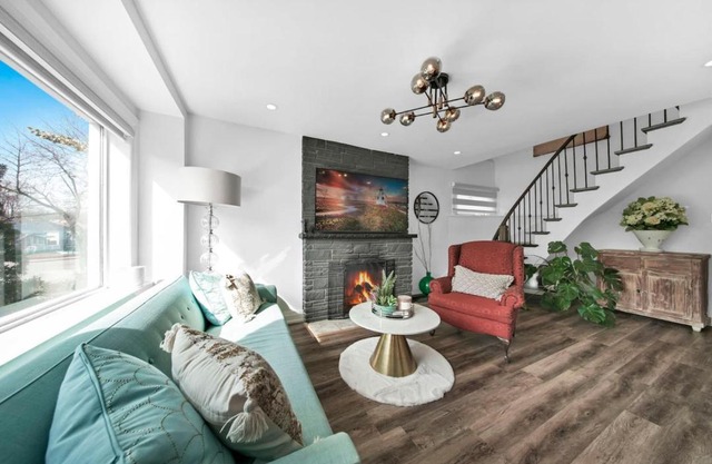 Hidden 3BR Gem with Workspace, Fast wifi and Parking