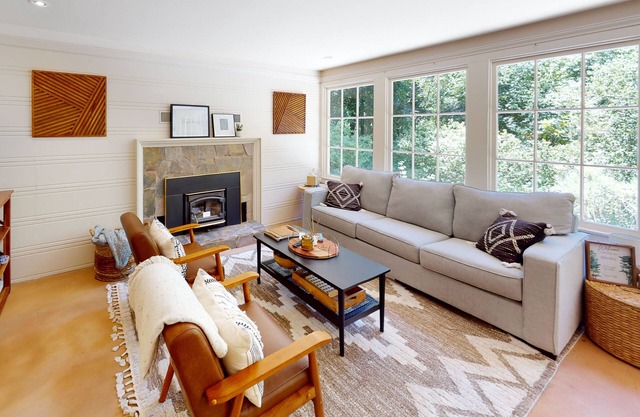 Hidden Acres Retreat | Secluded, dog-friendly house in Guerneville with hot tub
