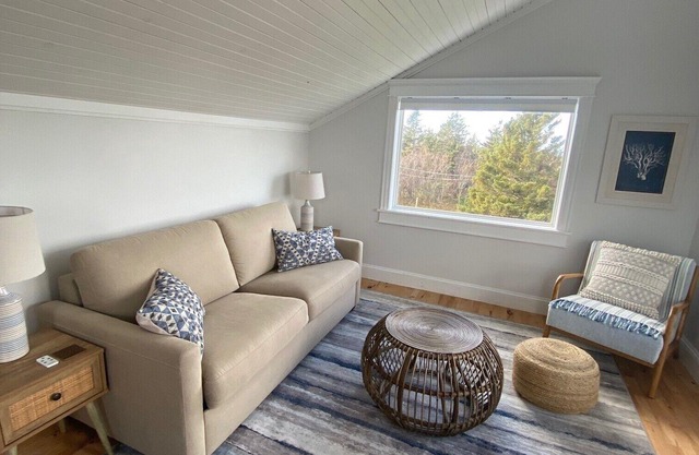 Hidden Dunes Coastal Cottage