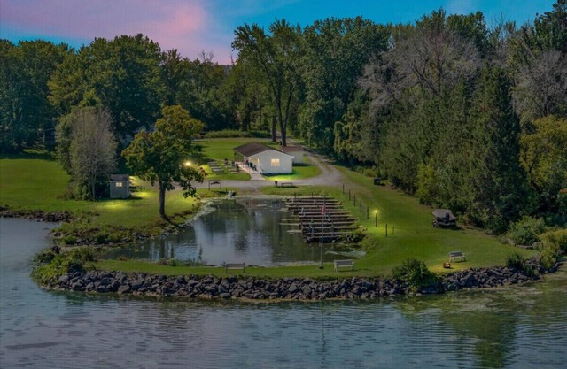 Hidden Harbor Marina Unit 3 - Oneida Lake's Premier Fishing Paradise!