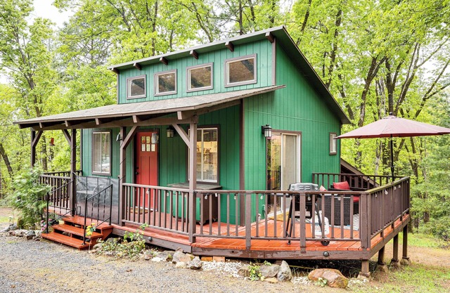 'Hidden Valley Retreat' - Outdoorsy West Point Gem