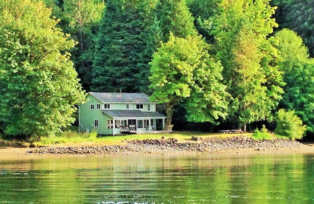 Hideaway at Cannery Point 'Wahre Puget Sound Waterfront'