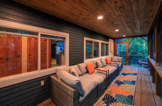 Hideaway By The Bay - 20ft boat slip and 4 minutes to Mount Sunapee