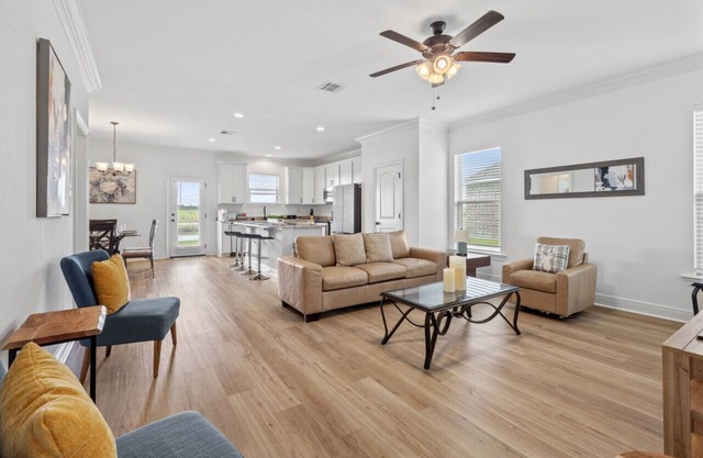 Brand New Four-bedroom house in Iowa, LA