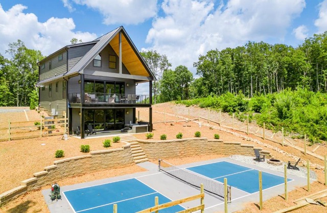 High Summit Luxury
