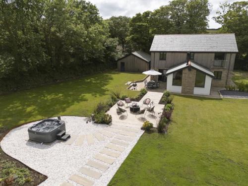 Highfield Barton