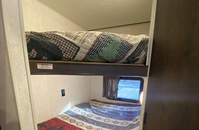 Highland Glamping in the spacious StarCraft