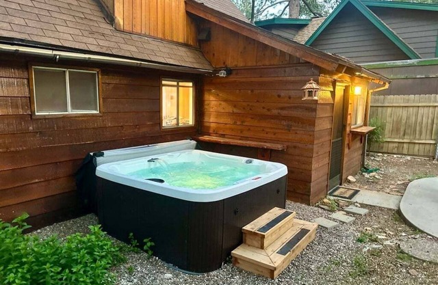 Highland Oaks Retreat #2492