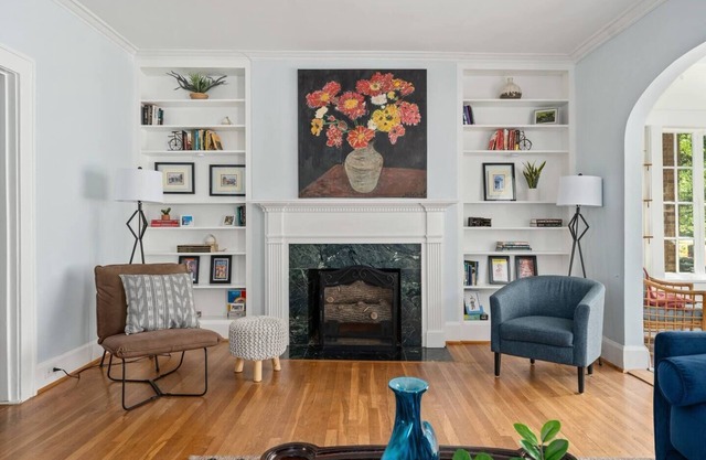 Highland Park Hideaway