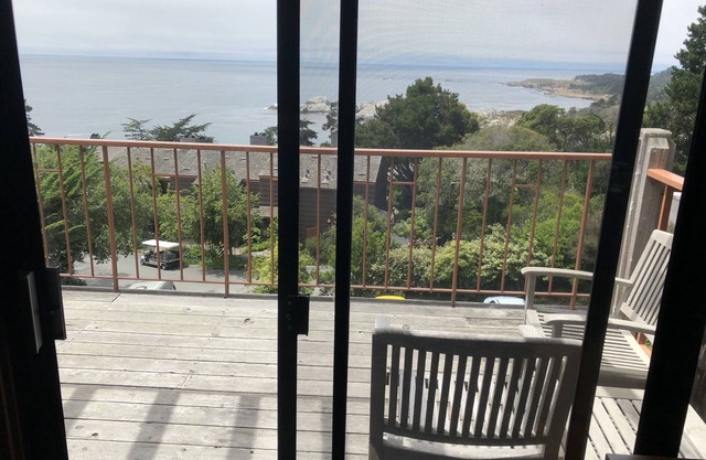 Highlands Inn One Bedroom - Spectacular View!