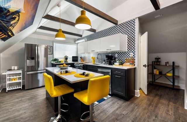 Highly Walkable | <10 Min to East Liberty Favs!