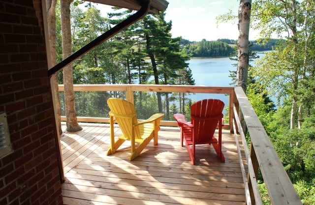 Highview Three Season Cottage - so niedrig wie 145 $ CAD / Nacht - 3 Bett, 1 Badezimmer