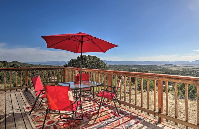 NEU! Mingus Mountain House w / Deck & Blick auf die Berge