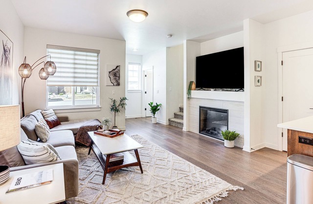 Hike, Bike & Ski: All-Season Bend Escape