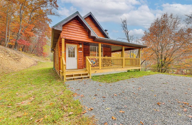 Hike & Fish: Marlinton Cabin w/ Fire Pit & Views!
