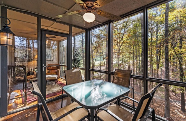 Buckanoe Condo -Hiking Trails, Wood-Burning Fireplace & Community Pools